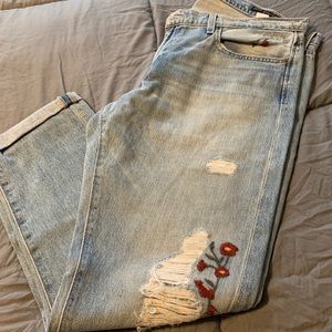 Lucky Brand boyfriend jeans